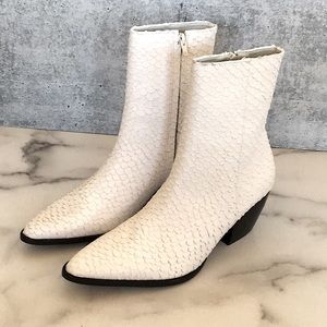 NWT Matisse Caty Bootie